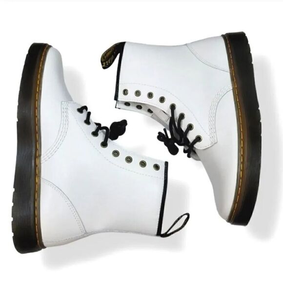 NEW Dr. Martens Zavala T Lamper Combat Boot in White Leather Unisex M 10/W 11 - Picture 11 of 15